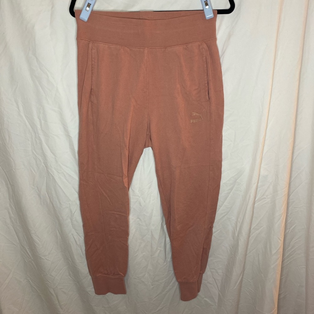 Light pink puma joggers
